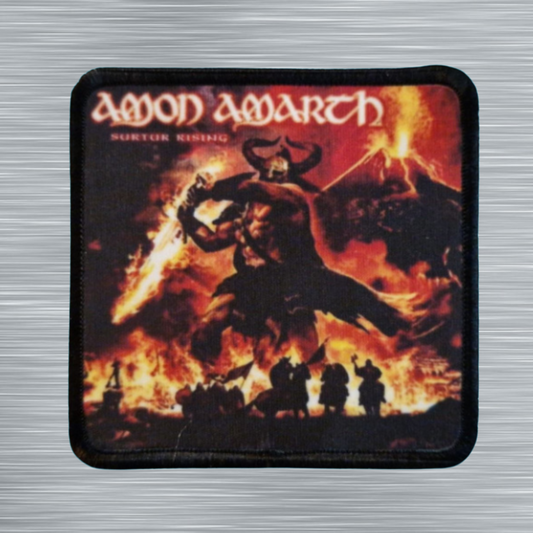Patch Amon Amarth Surtur Rising - Carré - Imprimé - 7,5 x 7,5 centimètres