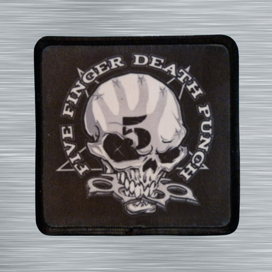 Patch Five Finger Death Punch Knucklehead avec poing Américain - Carré - Imprimé - 7,5 x 7,5 centimètres